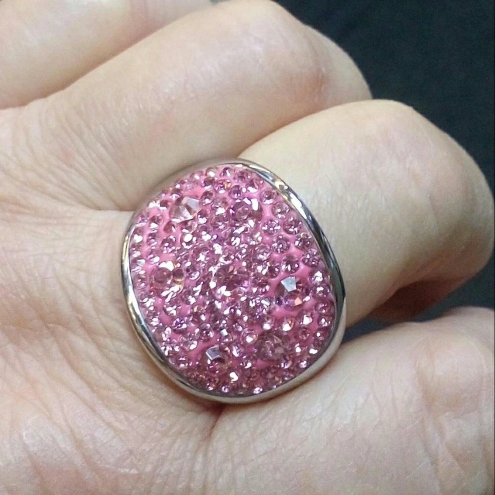 Nwt Australian Pink Crystal Dome Ring🎀 - Picture 3 of 3